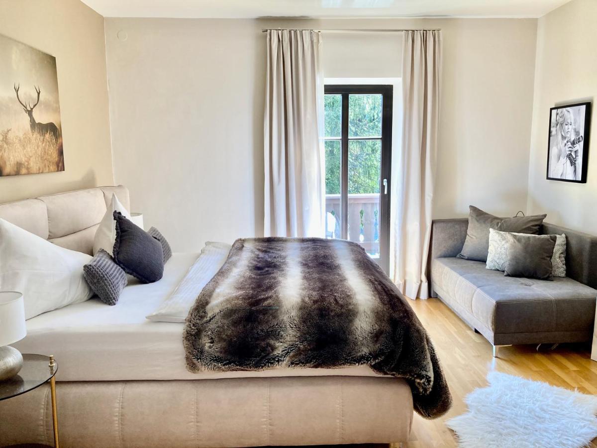 Stadtvilla Belle Kitz Im Zentrum Mit Sauna By Belle Stay Kitzbühel Buitenkant foto